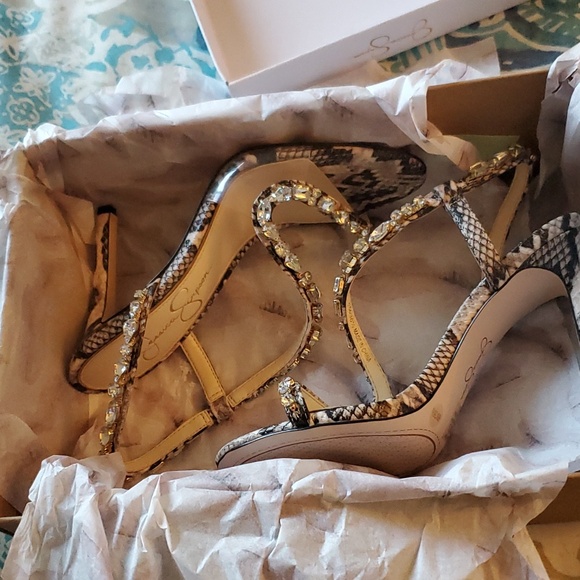 Brand new open toe Jessica Simpson very sexy and very light - Picture 6 of 8